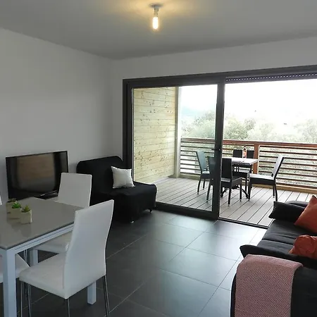 Cita Di Sali.1 Prázdninový areál Porto-Vecchio (Corsica)